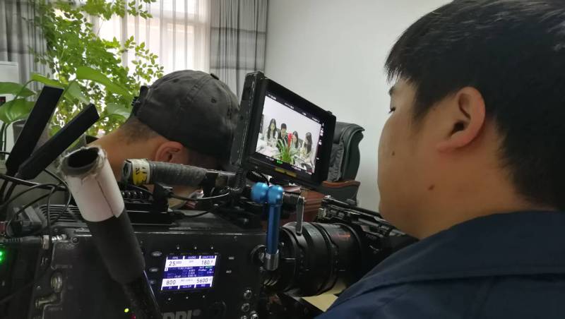剧本杀式体验：南溪区广告片拍摄公司构建沉浸式消费决策路径